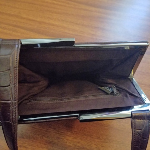 Jones New York Snakeskin Handbag - Picture 3 of 5